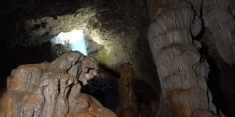 Milyonlarca Yılda Oluşuyor... Çobanların Keşfi, Görenleri Büyüledi