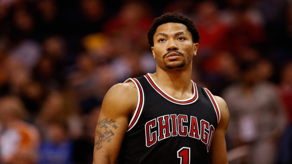 NBA'in Efsane İsimlerinden Derrick Rose Emekli Oldu