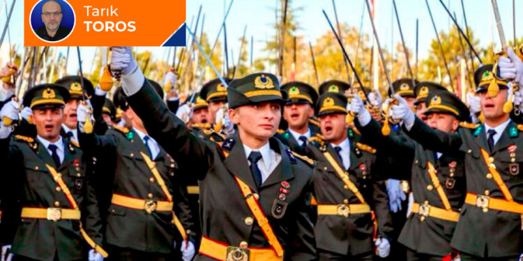 Neler oluyor? | Genç teğmenler kılıç çattı: Mustafa Kemal’in askerleriyiz!