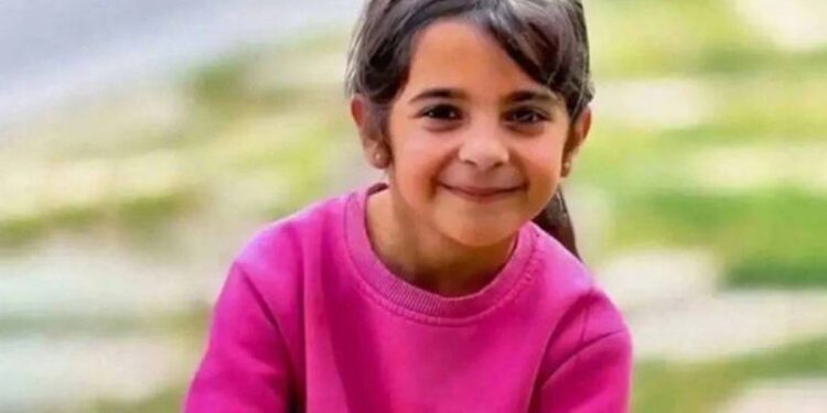 Nevzat Bahtiyar’ın kıldığı namaz, katledilen sekiz yaşındaki bir çocuğun cesedini örtbas etmesini engellememiş, ülkenin durumundan bir farkı var mı?