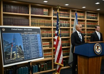 New York Belediye Başkanı hakkındaki iddianame açıklandı: Türk hükümetinden rüşvet almakla suçlanıyor