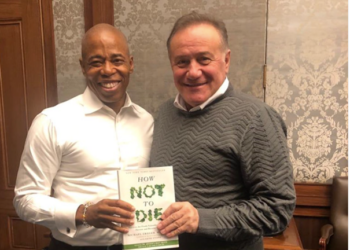 New York Belediye Başkanı iddianamesine Enver Yücel de “İşadamı-1” olarak girdi: “10 bin dolarlık bağış ve Türkiye seyahatleri”