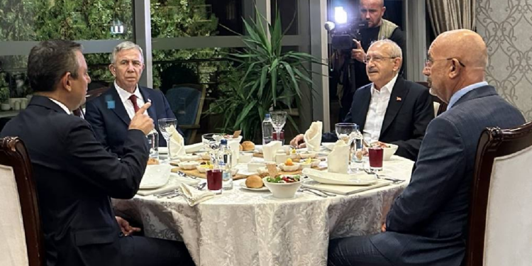 Özgür Özel, Mansur Yavaş ve Kemal Kılıçdaroğlu Bir Araya Geldi