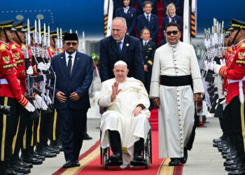 Papa Francis Endonezya’da; dinler arası diyalog mesajı verecek