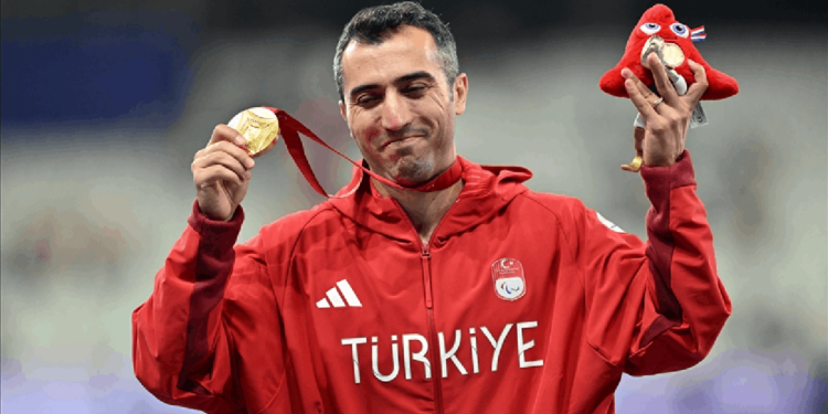 Paris 2024'te Serkan Yıldırım'ın Altın Madalyası Geri Alındı