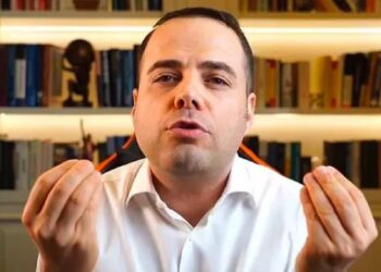 Prof. Dr. Özgür Demirtaş tarih verdi: En kötüsünü henüz görmedik