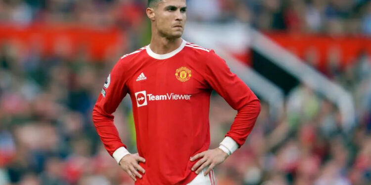 Ronaldo, sosyal medyada 1 milyar takipçiye ulaşan ilk kişi oldu