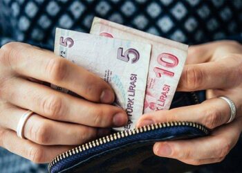 SGK Uzmanı, 2025 yılı asgari ücret, memur ve emekli maaş tahminini açıkladı