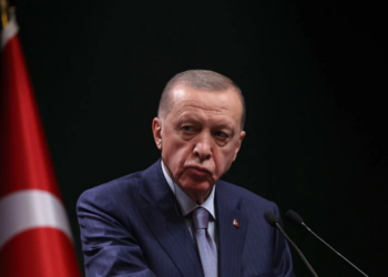 SONAR yeni anket sonuçlarını açıkladı: AKP eridi, fark 13 puan