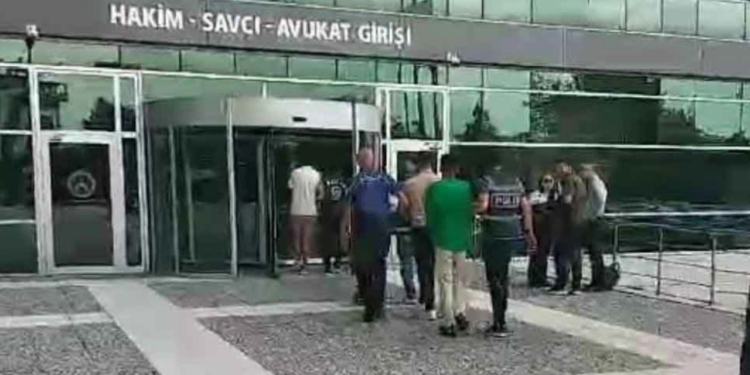 Sahte Altınla Dolandırıcılık: 4 Kişi Tutuklandı