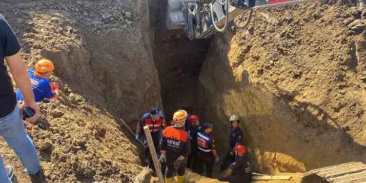 Samsun’da su kuyusu kazısında göçük: 2 ölü