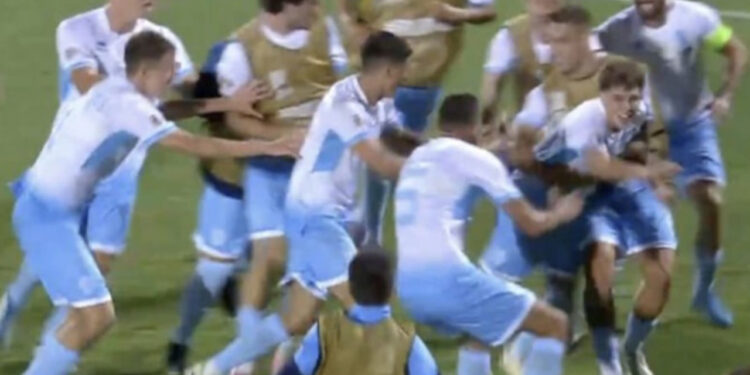 San Mario'dan Tarihi Galibiyet