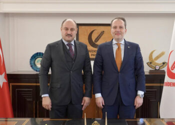 Şanlıurfa Büyükşehir Belediye Başkanı Kasım Gülpınar Yeniden Refah’tan istifa etti