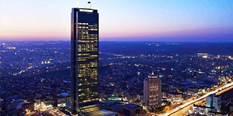 Sapphire AVM kapanıyor