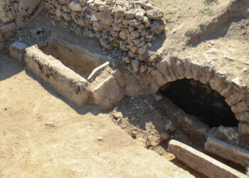 Sebaste Antik Kenti'nde Bebek Mezarları Bulundu