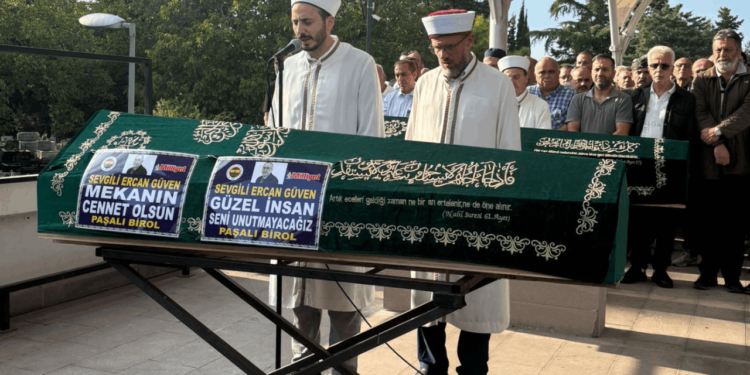 Spor Yazarı Ercan Güven'e Son Veda