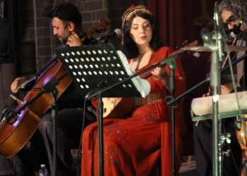 Sûrfest Ermeni ve Kürt ezgileriyle başladı