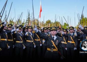 TSK Sayın Cumhurbaşkanımızın direktifleri ile görevinin başında; kimsenin şüphesi olmasın