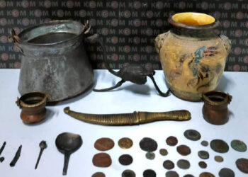 Tarihi Eser Kaçakçılarına Operasyon... Ele Geçirilenler Arasında Yok Yok