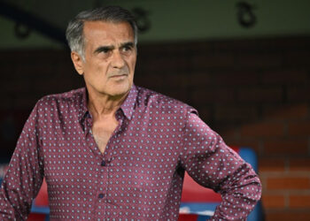 Trabzonspor Teknik Direktörü Şenol Güneş: 10 Kişi de Kalsanız...