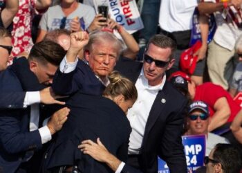 Trump’a yönelik ikinci suikat girişimi: Şüpheli golf sahasının yakınında çalılıklara saklandı, olay yerinde tüfek bulundu