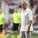 Tüm Dünya Mourinho'nun Hareketini Konuşuyor: Manşetleri Süsledi