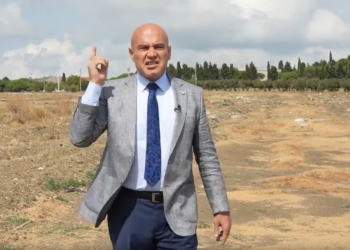 Turhan Çömez ifşa etti: ‘TMO çuval çuval buğdayı toprağa gömdü’