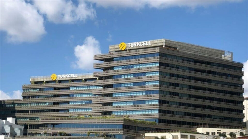 Turkcell'den Sürpriz Satış