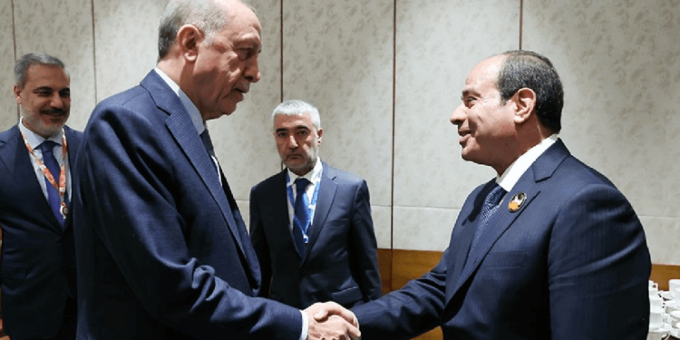 Türkiye-Mısır İlişkilerinde Yeni Dönem: Sisi Çantasında Hangi Dosyalarla Gelecek?