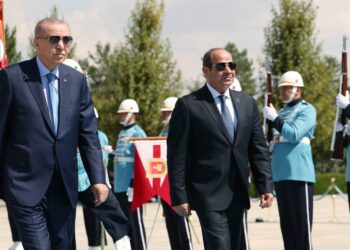 Türkiye Mısır politikasında yenildi, Erdoğan Sisi ile görüşmek zorunda kaldı