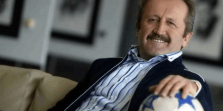 Ünlü Spor Yazarı Ahmet Çakır Hayatını Kaybetti