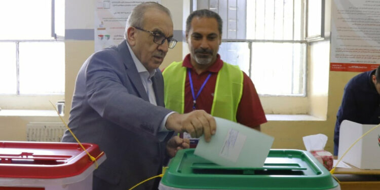 Ürdün Yeni Seçim Yasasının Ardından Sandık Başında