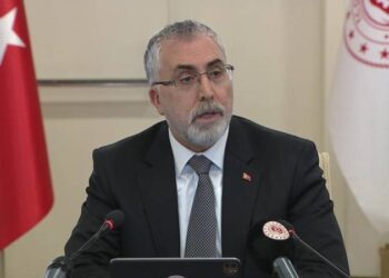 Vedat Işıkhan'dan CHP'li belediyelere: Son uyarımı yapmış olayım