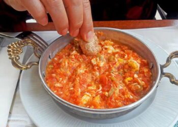 Vedat Milor’dan yeni ‘Menemen’ tartışması