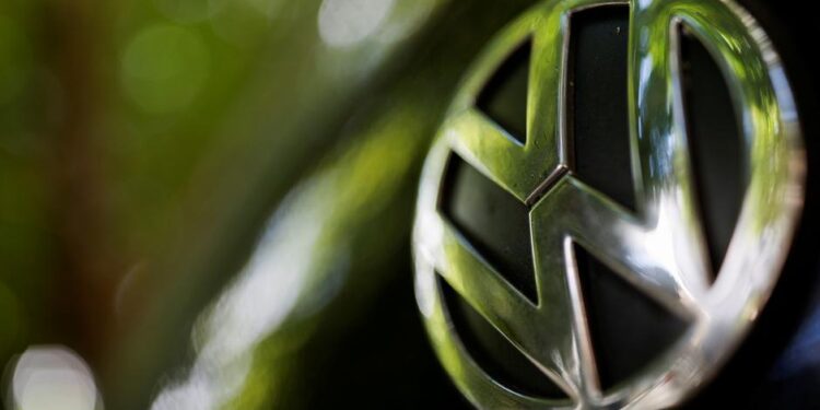 Volkswagen'de kriz: İstihdam güvencesi feshedildi