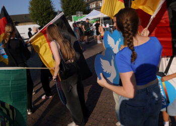 Wall Street Journal analizi: Avrupa’daki popülist dalganın tek nedeni göçmen sorunu değil