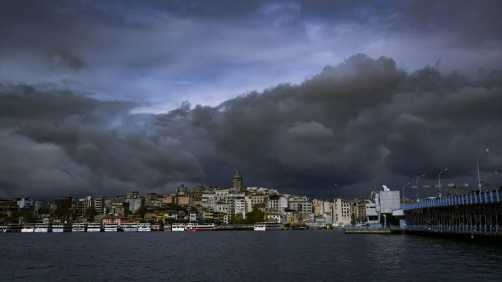 Yazdan Kalan Son Günler... İstanbul İçin Alarm Verildi! Sağanak Geliyor