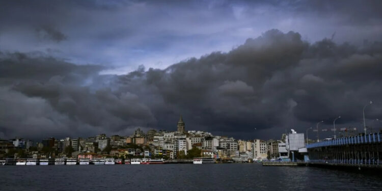 Yazdan Kalan Son Günler... İstanbul İçin Alarm Verildi! Sağanak Geliyor