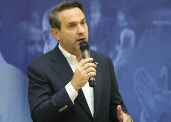 Yüzde 3'lük bir dilim yüksek tüketim grubu var, onlara "elektriğin maliyeti budur, bu maliyeti ödeyin" diyeceğiz