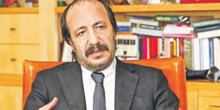 Adnan Dalgakıran: Ekonomide toparlanma uzarsa Türk şirketleri ucuza satılabilir