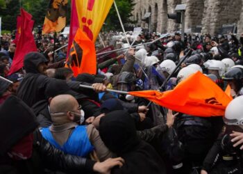 17 kişi hakkında hapis talebi