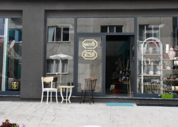 3 Kadın Kurdukları Atölyede El Emeklerini Paraya Çeviriyorlar