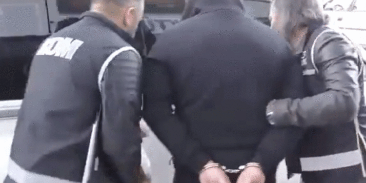 5 ilde organize suç örgütü operasyonu: 30 gözaltı