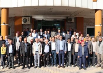 DEM Parti Semsûr’da iki aileyi barıştırdı