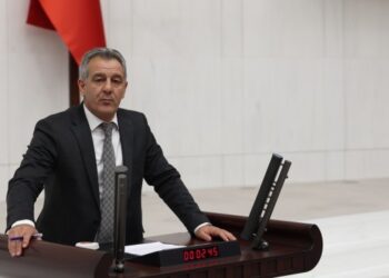 Öğretmen açığı Meclis gündeminde