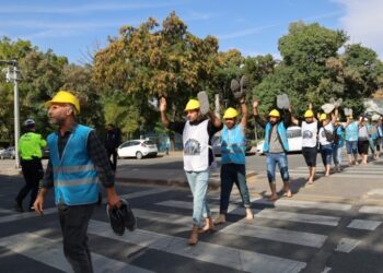 Fernas işçileri AKP’li Güler ile görüştü