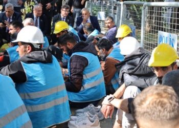 Fernas işçileri barikata rağmen eylemlerini sürdürmekte kararlı