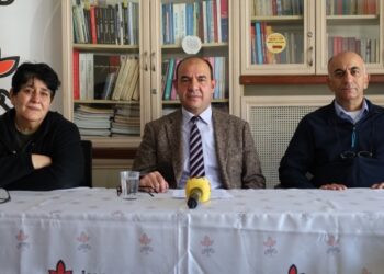 İHD: Güven verici adımlarla sürecin samimiyeti ortaya konmalıdır