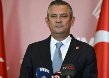 Özgür Özel: Kimin başı vurulacaksa Akın Gürlek orada