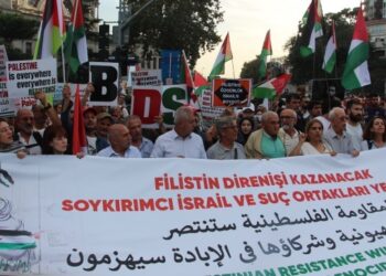 İstanbul ve İzmir’de İsrail karşıtı yürüyüş